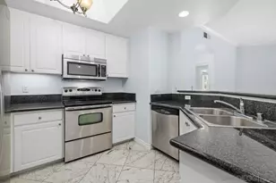 9263 Regents, La Jolla, CA 92037 - Photo 11