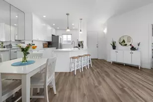 7127 Camino Degrazia, San Diego, CA 92111 - Photo 11