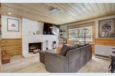  298 Maple, Sugarloaf, CA 92386 - Photo 3