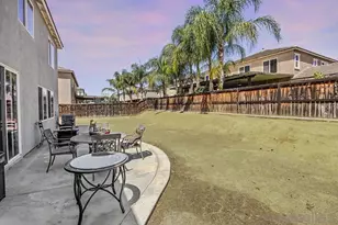25462 Clovelly, Moreno Valley, CA 92553 - Photo 37