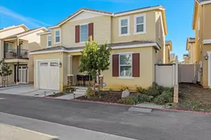 13642 Gray Hawk Way, Valley Center, CA 92082 - Photo 3