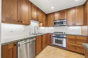 700 W Harbor, San Diego, CA 92101 - Photo 5