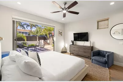  851-53 Sapphire, San Diego, CA 92109 - Photo 11