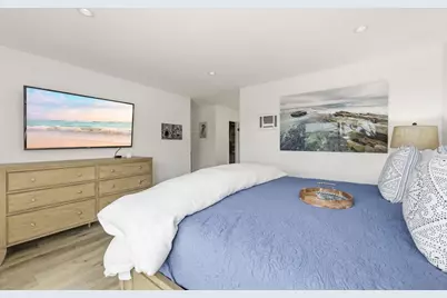  909 Coast #3, La Jolla, CA 92037 - Photo 31