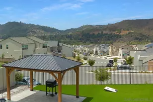 712 Meadowood St, Fallbrook, CA 92028 - Photo 1