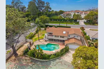  6401 La Jolla Scenic Dr S, La Jolla, CA 92037 - Photo 3