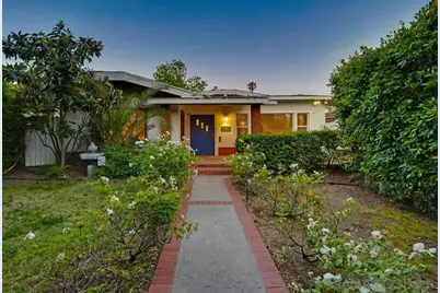  206 N Wilton Pl, Los Angeles, CA 90004 - Photo 1