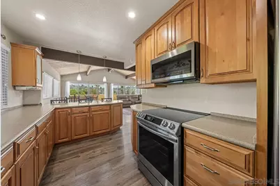  10042 Casa De Oro Blvd, Spring Valley, CA 91977 - Photo 5