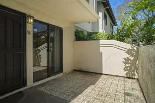 4235 Porte de Palmas, San Diego, CA 92122 - Photo 9