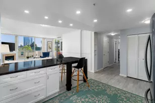 555 Front St, San Diego, CA 92101 - Photo 11