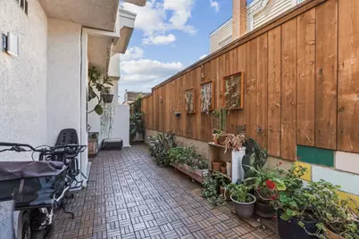  3568 Front St #A, San Diego, CA 92103 - Photo 9
