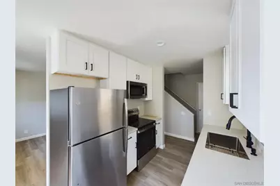  185 Saxony Rd, Encinitas, CA 92024 - Photo 11