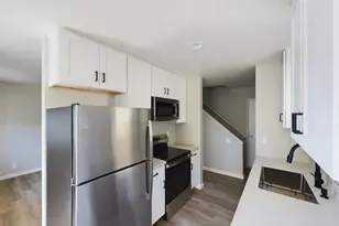 185 Saxony Rd, Encinitas, CA 92024 - Photo 11