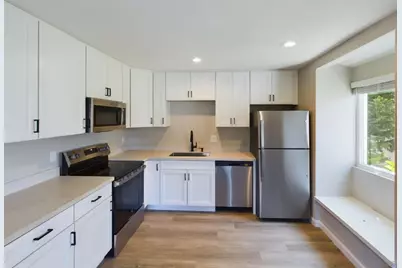 185 Saxony Rd, Encinitas, CA 92024 - Photo 13