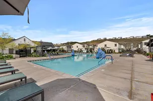 323 Satsuma Trl, Fallbrook, CA 92028 - Photo 19