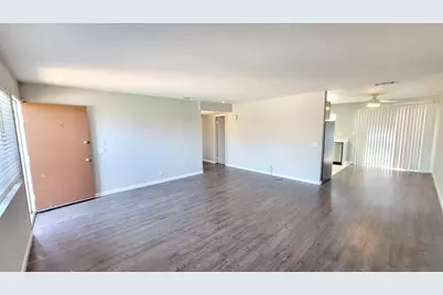  806 E 4th #6, Escondido, CA 92025 - Photo 7