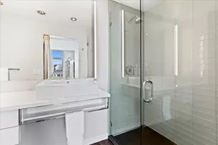 325 Seventh Ave, San Diego, CA 92101 - Photo 25