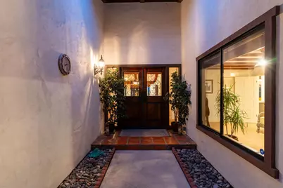  1036 Capra Way, Fallbrook, CA 92028 - Photo 5
