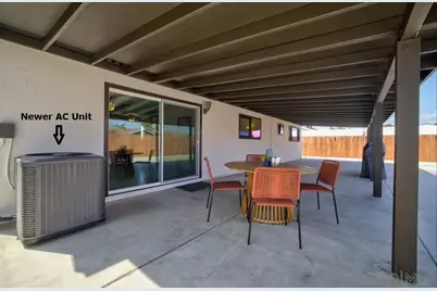  672 Arthur Ave, Oceanside, CA 92057 - Photo 5