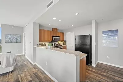  300 W Beech St #1003, San Diego, CA 92101 - Photo 15