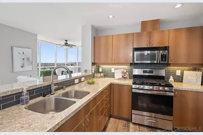  300 W Beech St #1003, San Diego, CA 92101 - Photo 13