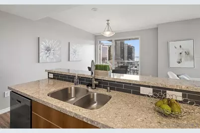  300 W Beech St #1003, San Diego, CA 92101 - Photo 17