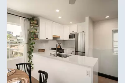  822 Seagirt Ct, San Diego, CA 92109 - Photo 7