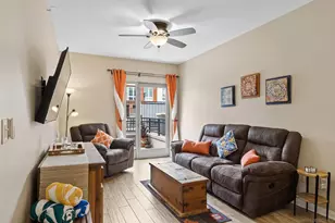 450 J St, San Diego, CA 92101 - Photo 9