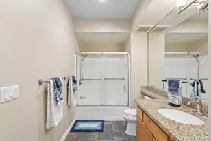 450 J St, San Diego, CA 92101 - Photo 17