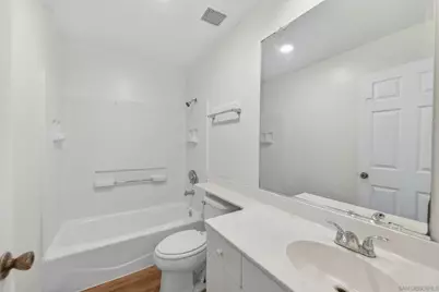  4930 W Point Loma Blvd, San Diego, CA 92107 - Photo 33