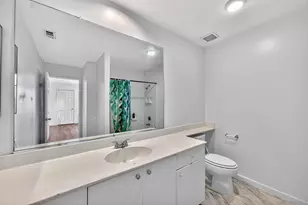 4930 W Point Loma Blvd, San Diego, CA 92107 - Photo 37