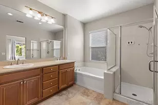 13581 Dogwood Way, San Diego, CA 92130 - Photo 23