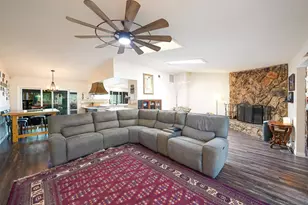 24563 Del Amo Rd, Ramona, CA 92065 - Photo 15