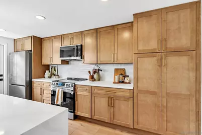  12127 Santiago Rd W, San Diego, CA 92128 - Photo 11