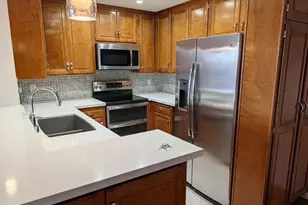 750 State St, San Diego, CA 92101 - Photo 3
