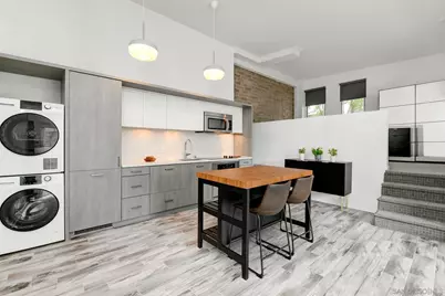  941 W Hawthorn St #8, San Diego, CA 92101 - Photo 13