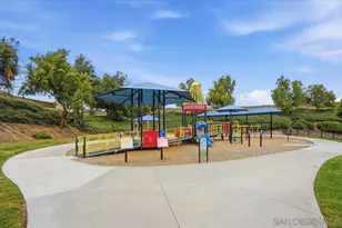 37156 Ascella Ln, Murrieta, CA 92563 - Photo 11