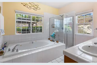 1010 Buena Suerte, Fallbrook, CA 92028 - Photo 19