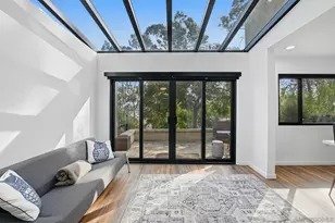 8963 Caminito Fresco, La Jolla, CA 92037 - Photo 11