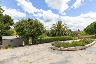 1958 Lejos Dr, Escondido, CA 92025 - Photo 39