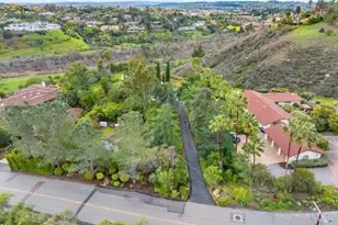 16574 Zumaque, Rancho Santa Fe, CA 92067 - Photo 11