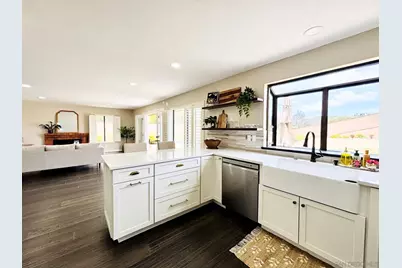  672 Chateau Place, Escondido, CA 92029 - Photo 23