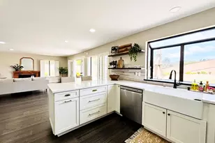 672 Chateau Pl, Escondido, CA 92029 - Photo 23