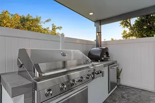 2884 Amulet St, San Diego, CA 92123 - Photo 21