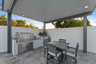 2884 Amulet St, San Diego, CA 92123 - Photo 19