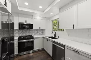 5459 Caminito Borde, San Diego, CA 92108 - Photo 9