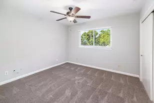 187 Del Sureno, Fallbrook, CA 92028 - Photo 15