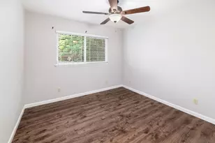 187 Del Sureno, Fallbrook, CA 92028 - Photo 17