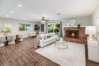  187 Del Sureno, Fallbrook, CA 92028 - Photo 3