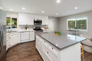 187 Del Sureno, Fallbrook, CA 92028 - Photo 5